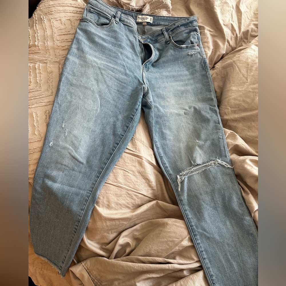 Abercrombie and Fitch curve love ankle size 33